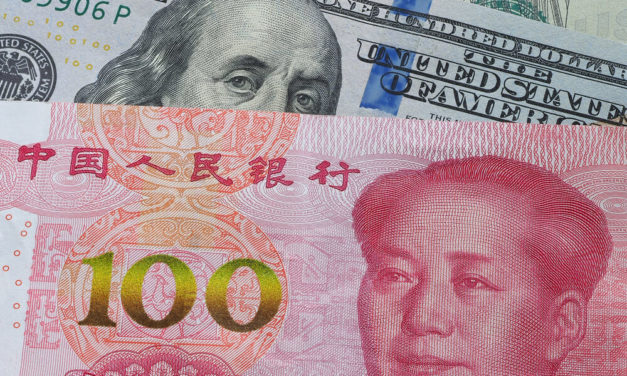 China’s Yuan Sinks to 10-Year Low Against Dollar