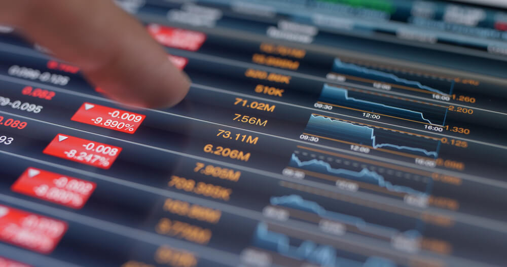 Tech Giants Slide, Pulling Stock Market Sharply Lower