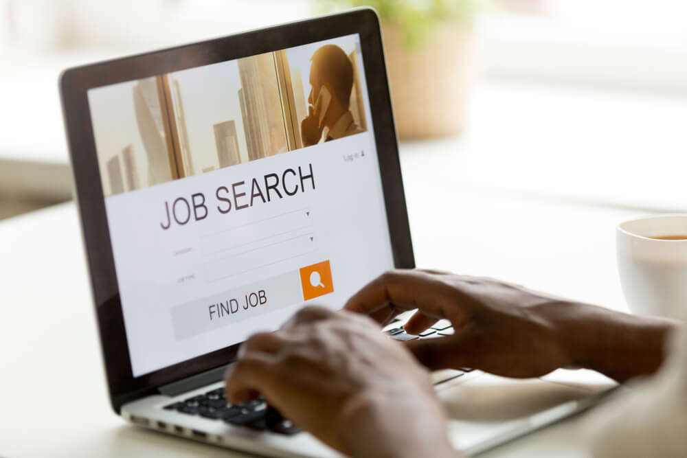US Hiring Slowed to 155K Jobs, Unemployment Rate Still 3.7%