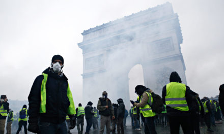 yellow vests Paris