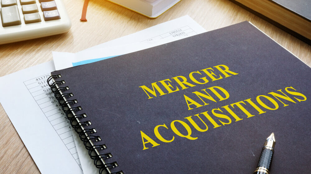 Flush With Tax-Cut Dollars, US Banks Primed for Merger Spree