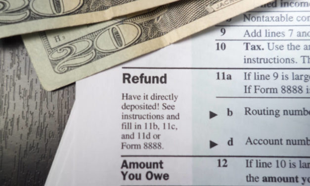 Average Tax Refunds Fall, Creating Political Flashpoint