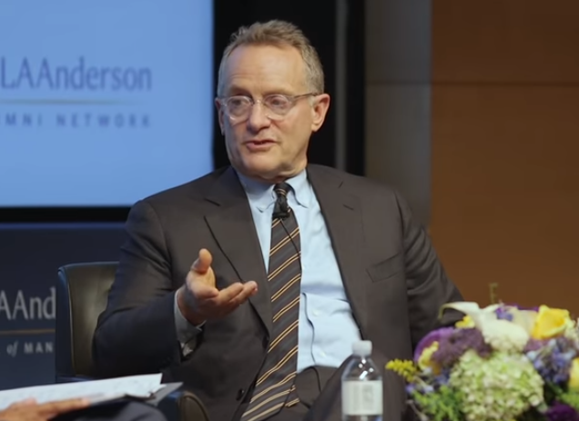 Howard Marks Blasts ‘Elementary Take’ on Why the Fed Cuts Rates