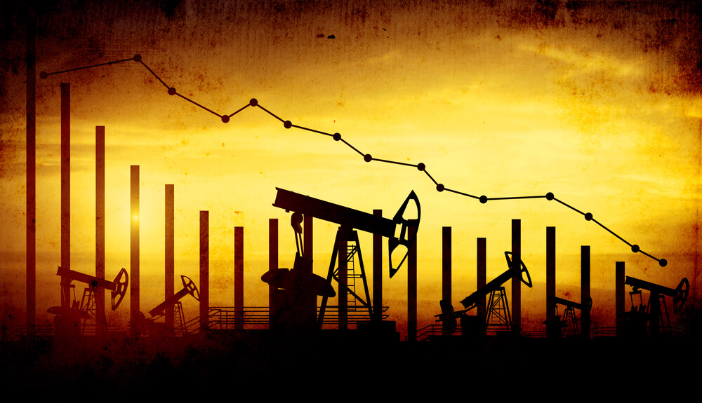 Stocks Fall as Surge in Oil Brings Fresh Economic Worries