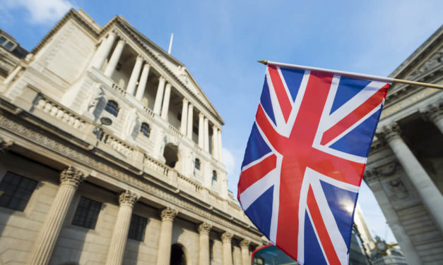 Bank of England’s Carney Hints at Stimulus in No-Deal Brexit