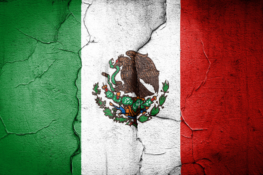 Mexico’s Treasury Secretary Resigns, Cites Interference; Peso Sinks