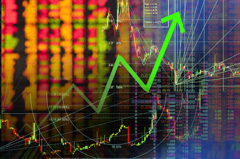 US Removes Items From Tariffs Threat, Dow Jumps 450-Plus Points