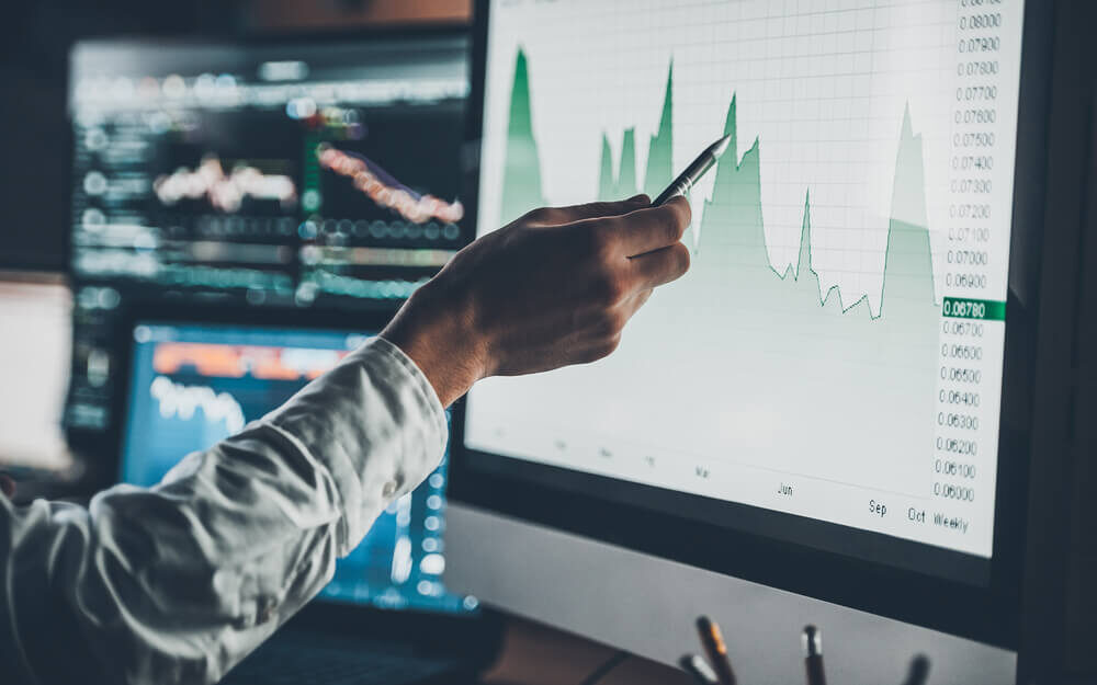 4 Biggest Celebrity Investors and How They Grow Their Money
