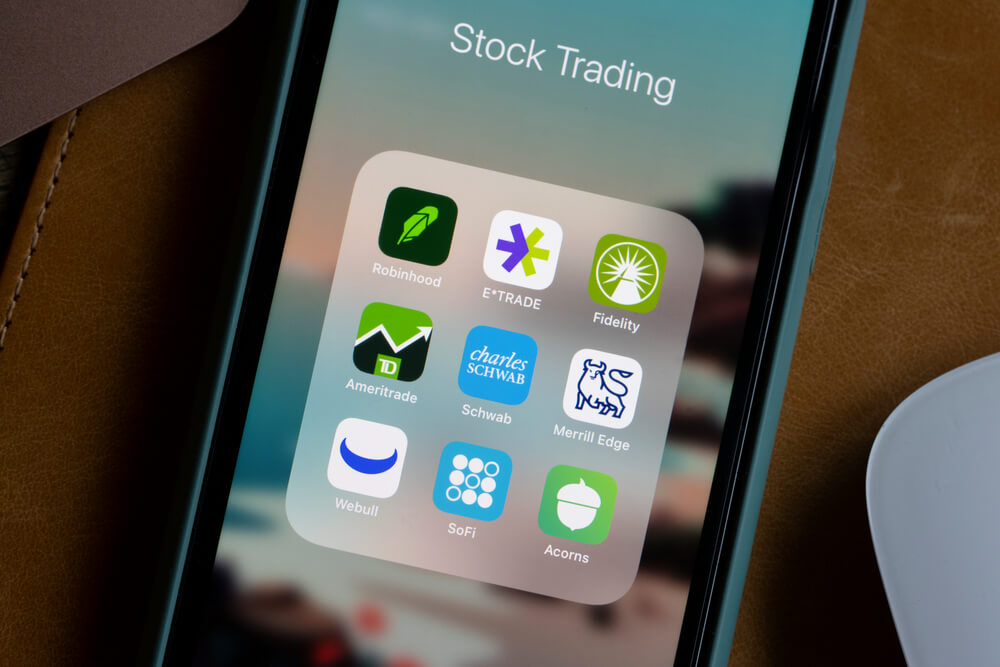 Robinhood Won’t Be Enough — No. 1 Brokerage Stock for 2022