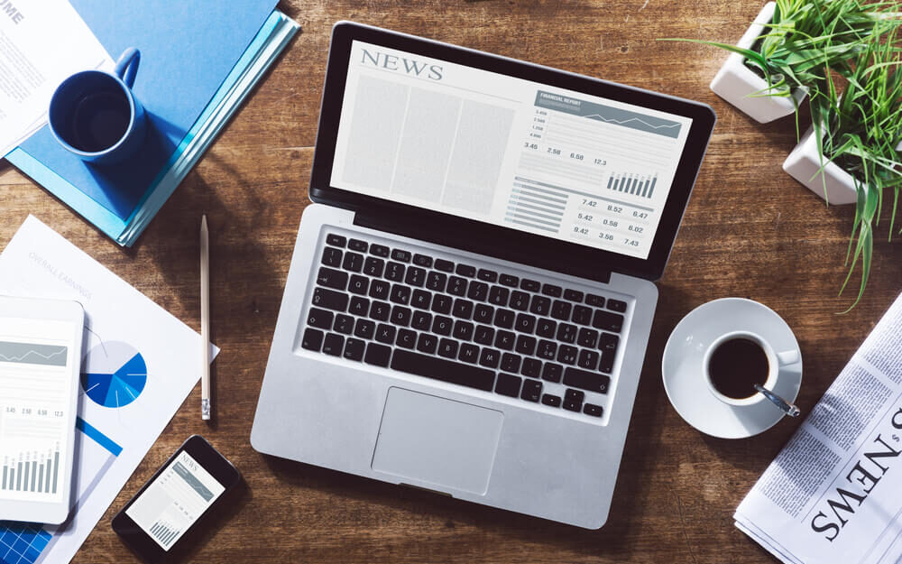 Poll: When Do You Catch Up on Financial Market News?