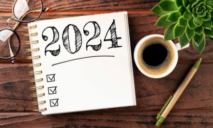 New Year's resolution stocks LULU PLNT