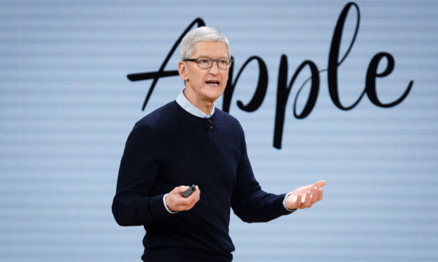 Apple Delivers Record Services Growth Despite Global Challenges