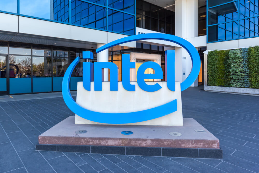 Intel Jumps More Than 8% On Big Q4 and Bright 2020 Outlook