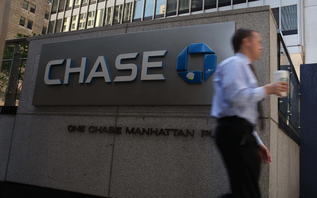 US Banks Made More Than $60B in Profits Last Quarter; Home Sales Dip Again