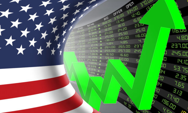 White House Foresees Long Economic Boom, Majority of Economists Don’t