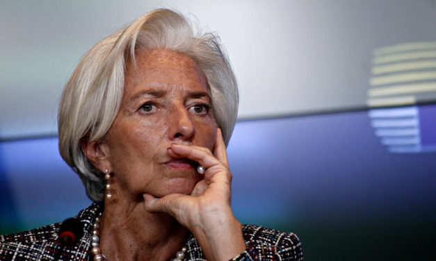 IMF Managing Director Says Economy Is at ‘Delicate Moment’