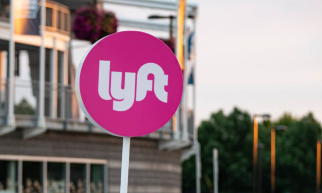 US Stocks Solidly Higher, Extend Gains From Strong Quarter; Lyft Crashes