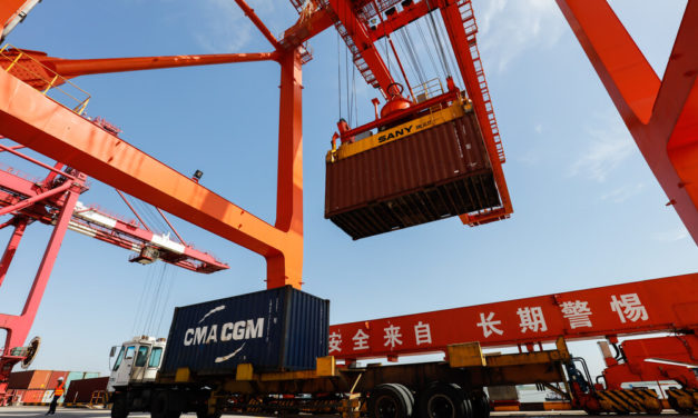 China’s April Exports Unexpectedly Fall Ahead of US Tariff Talks