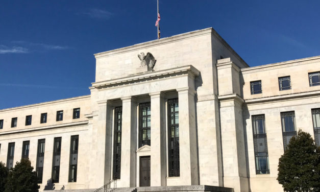 Powell Says Fed Will Cut Rates if Needed in Response to Trade Wars