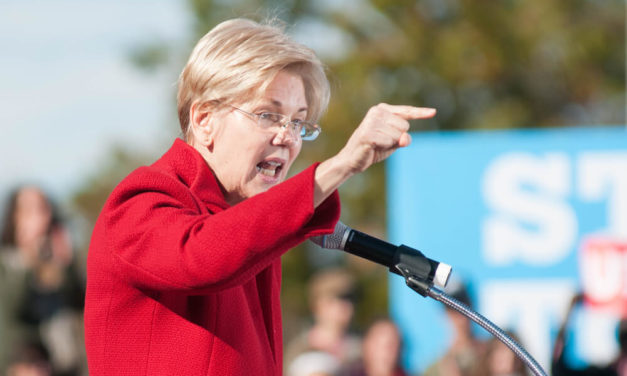 Wall Street Dems Threaten to Sit Out, Back Trump if Party Nominates Warren