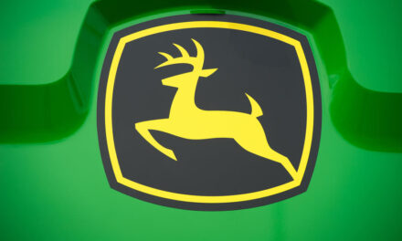 Deere stock