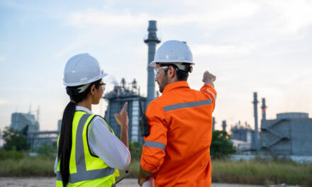 2 oil and gas engineers Solaris stock SOI