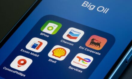 Chevron stock vs Exxon stock XOM CVX